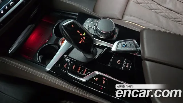 BMW 5-Series — Фото автомобиля 7