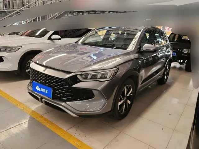 Фотография автомобиля — BYD Song Pro