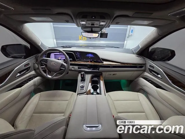 Cadillac Escalade Generation 5 — Фото автомобиля 18