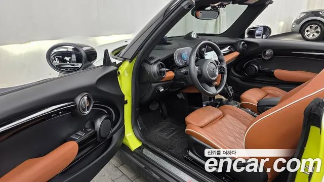 Mini Cooper Convertible — Фото автомобиля 10