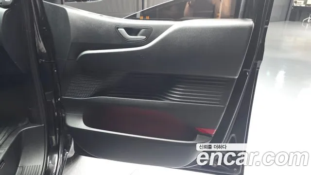 Hyundai Staria Staria Карго 3 места — Фото автомобиля 24