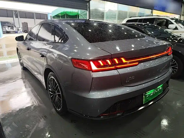 BYD Han — Фото автомобиля 4