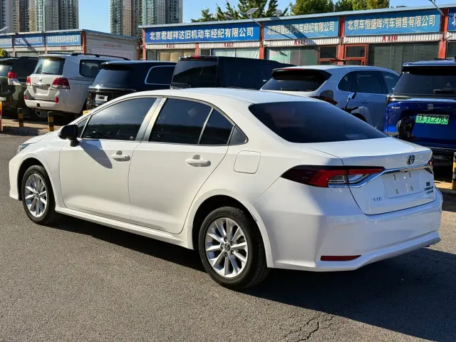 Toyota Corolla — Фото автомобиля 15