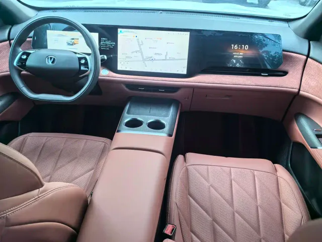 Changan CS75 Plus — Фото автомобиля 5