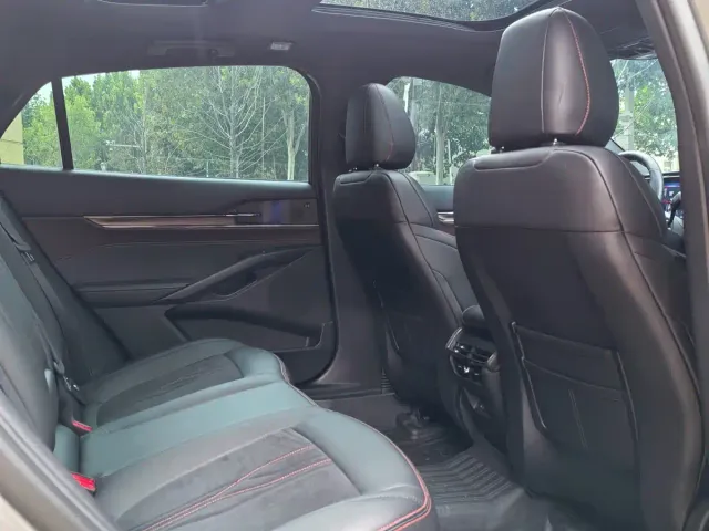 Ford Mondeo — Фото автомобиля 8