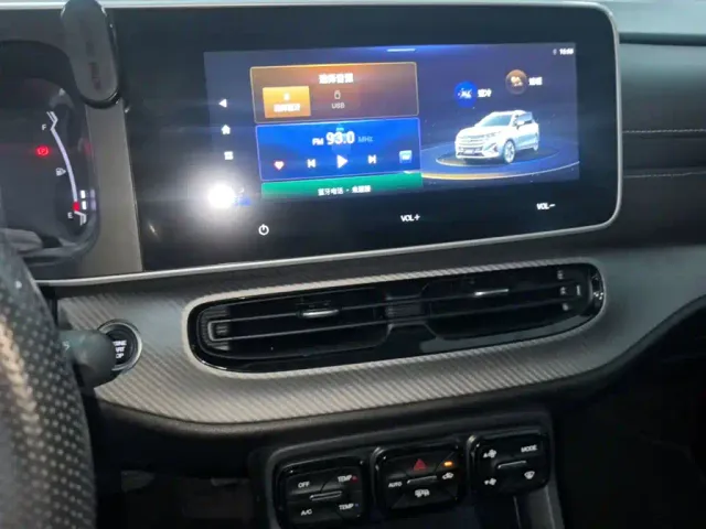 GAC Trumpchi Trumpchi GS3 2022 POWER 270T Auto Premium Edition — Фото автомобиля 12