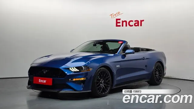Фотография автомобиля — Ford Mustang
