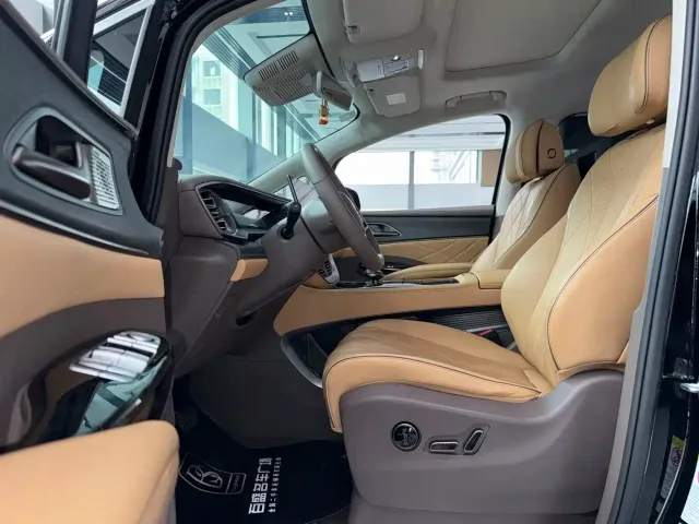 Denza Denza D9 2022 DM-i 970 AWD Flagship — Фото автомобиля 7