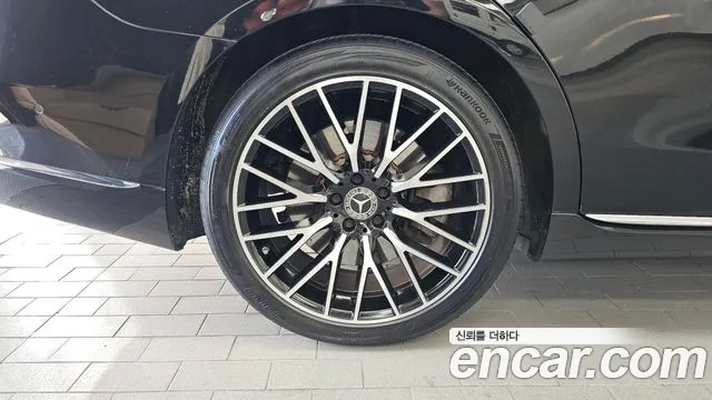 Mercedes-Benz S-Class — Фото автомобиля 5