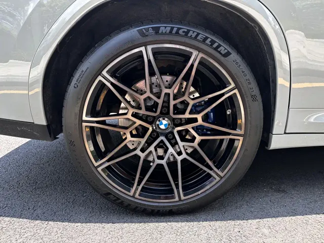 BMW X4 M — Фото автомобиля 21