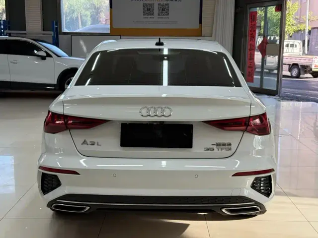 Audi A3 — Фото автомобиля 5