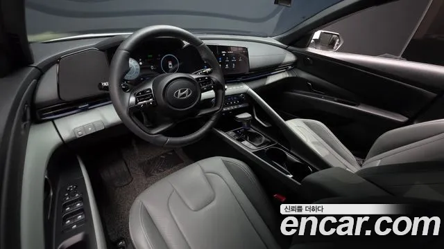 Hyundai AVANTE Новый Avante (CN7) — Фото автомобиля 26