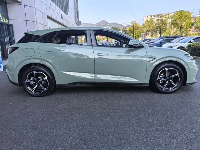 BYD Seal 06 GT — Фото автомобиля 13