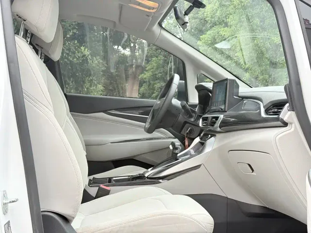 Maxus G50 — Фото автомобиля 10