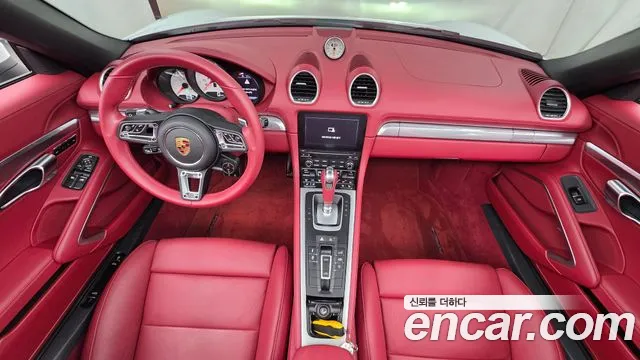 Porsche 718 — Фото автомобиля 7