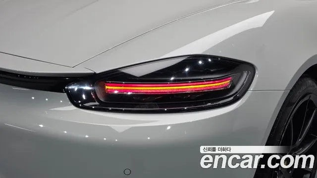 Porsche 718 — Фото автомобиля 8