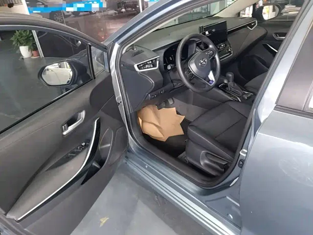 Toyota Corolla — Фото автомобиля 15