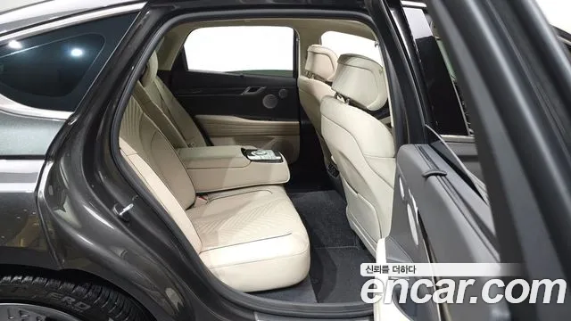 Genesis G80 Бензин 2.5 турбо AWD — Фото автомобиля 9