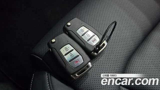 KG_Mobility_Ssangyong Rexton Новый Rexton Sport Дизель 2.2 4WD — Фото автомобиля 17