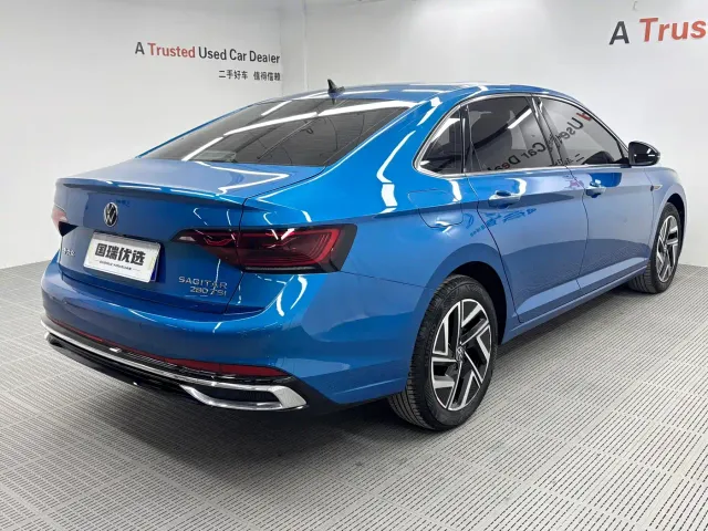 Volkswagen Sagitar — Фото автомобиля 4