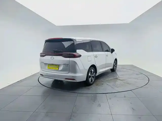 GAC Trumpchi M6 — Фото автомобиля 4