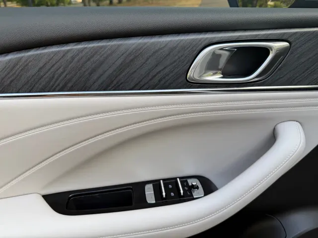 Geely Galaxy Stellar 6 — Фото автомобиля 26