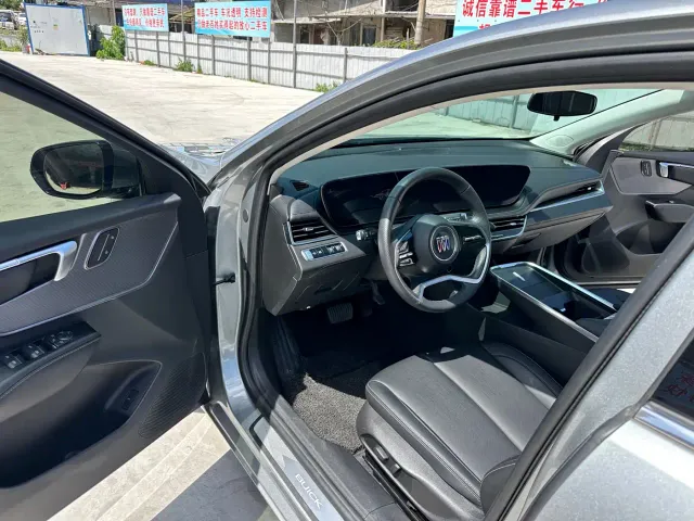 Buick LaCrosse — Фото автомобиля 7