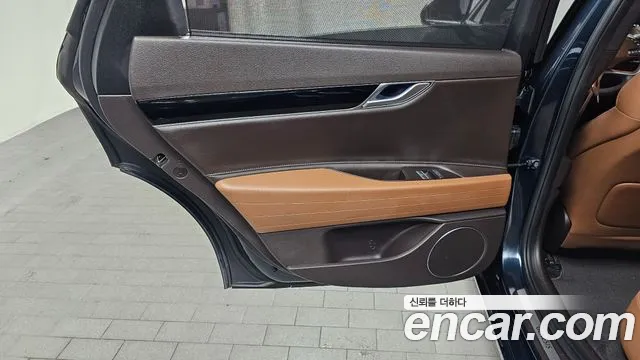 Genesis G80 Бензин 2.5 турбо 2WD — Фото автомобиля 24