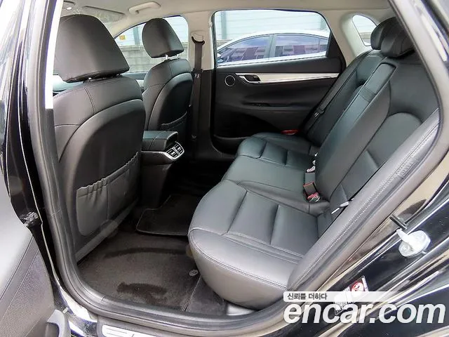 Hyundai Grandeur Новый Grandeur IG — Фото автомобиля 6