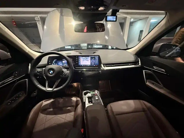 BMW X1 — Фото автомобиля 16