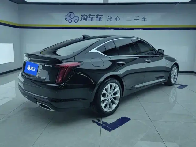 Cadillac CT5 — Фото автомобиля 3