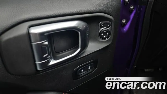 Jeep Wrangler Wrangler (JL) 2.0 Rubicon 4 двери Limited Edition Rain — Фото автомобиля 18