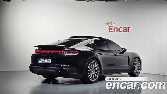 Porsche Panamera 976 — Фото автомобиля 2