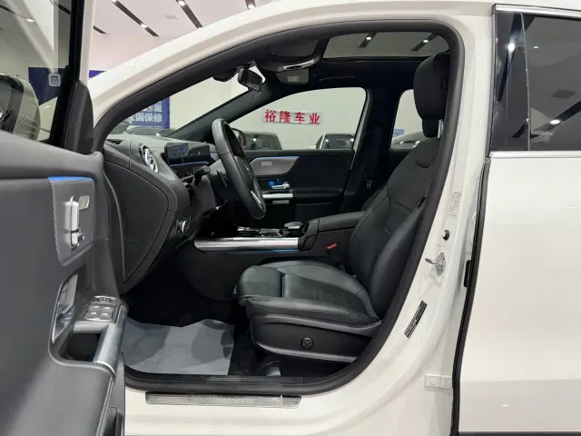 Mercedes-Benz GLA-Class — Фото автомобиля 8