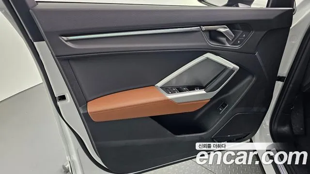 Audi Q3 35 TDI Premium — Фото автомобиля 22