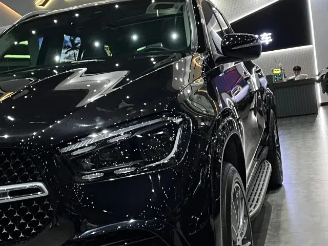 Mercedes-Benz GLE-Class — Фото автомобиля 4
