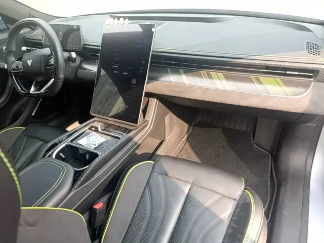 Hozon Neta GT — Фото автомобиля 9