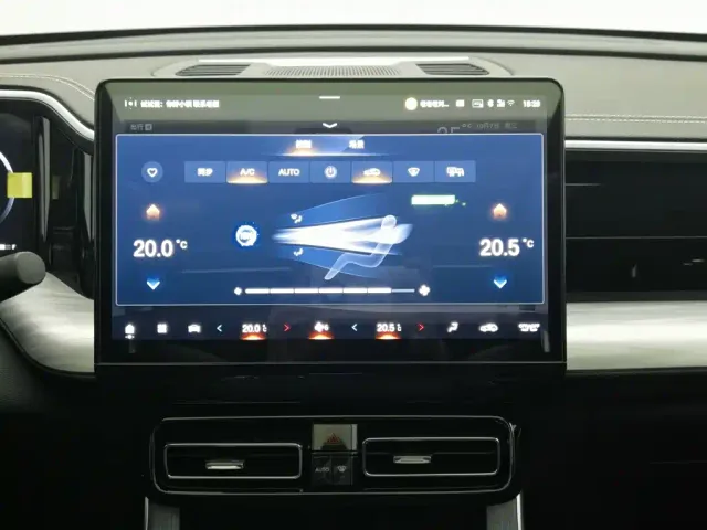 GAC Trumpchi GS8 — Фото автомобиля 12