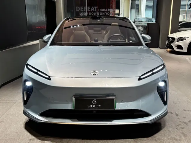 Nio ET5 Touring — Фото автомобиля 2