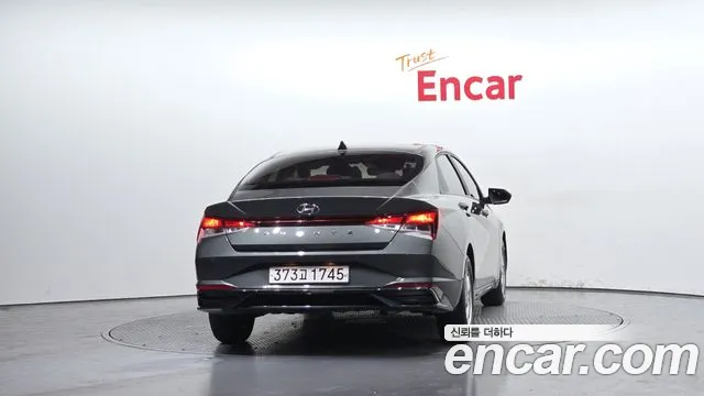 Hyundai AVANTE Avante (CN7) — Фото автомобиля 4