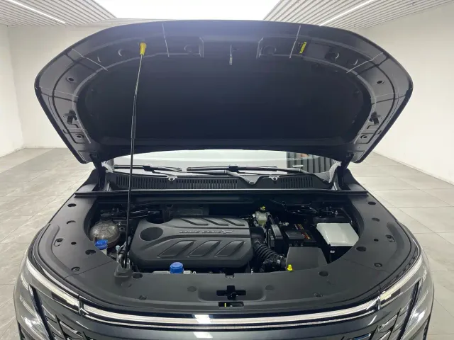 Changan CS75 Plus — Фото автомобиля 9