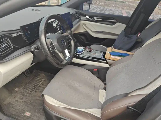 BYD Qin PLUS — Фото автомобиля 16