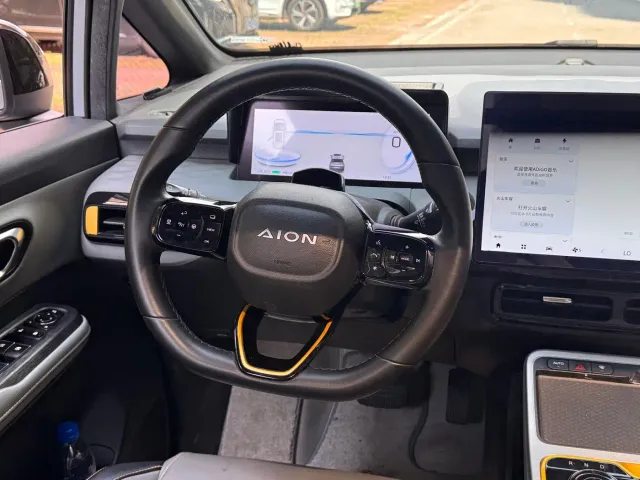 GAC Aion Y — Фото автомобиля 11