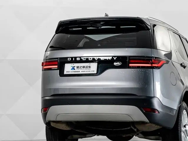 Land Rover Discovery — Фото автомобиля 7