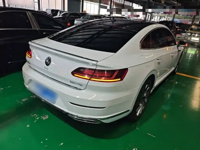 Volkswagen CC — Фото автомобиля 6