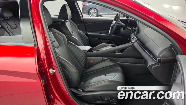Hyundai Avante CN7 — Фото автомобиля 16
