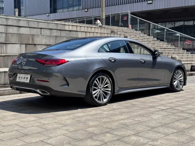 Mercedes-Benz CLS-Class — Фото автомобиля 3