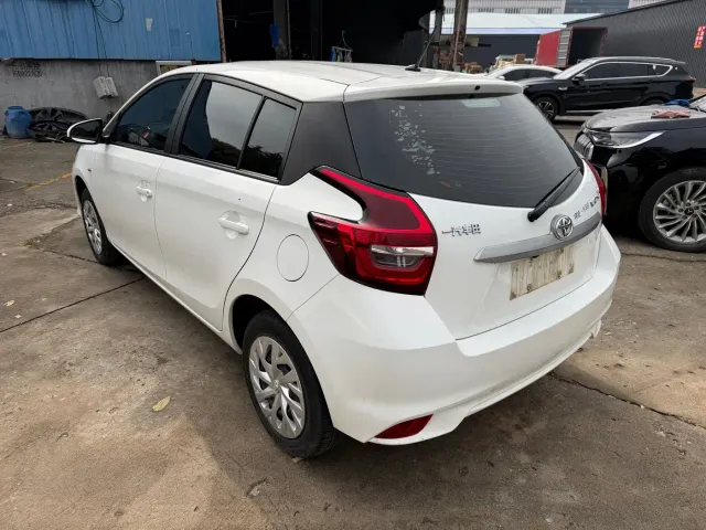 Toyota Vios FS — Фото автомобиля 9