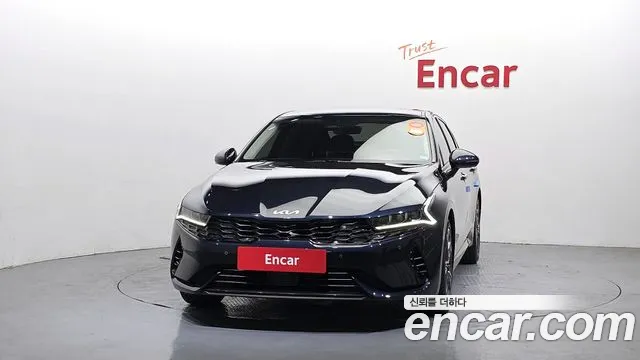 Kia K5 Signature — Фото автомобиля 3