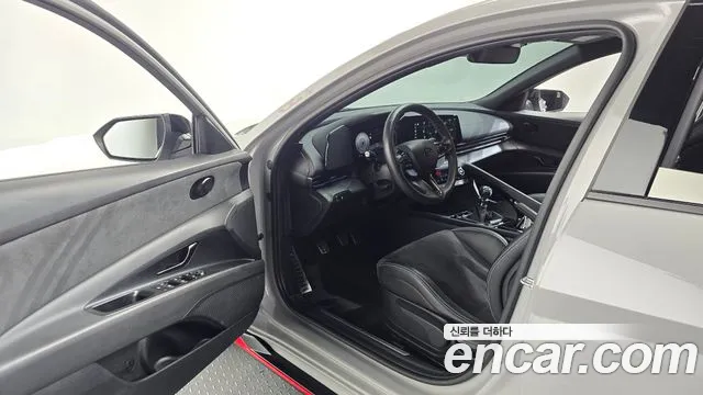 Hyundai Avante CN7 — Фото автомобиля 15